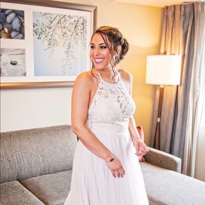 Meet your Posher, Caitlin